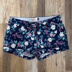 SO Women’s Floral Print Shorts Navy Pink White Size 3 Juniors Casual Summer